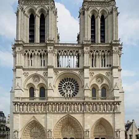 Charming For 4 On Blvd St Germain, 6 Paris